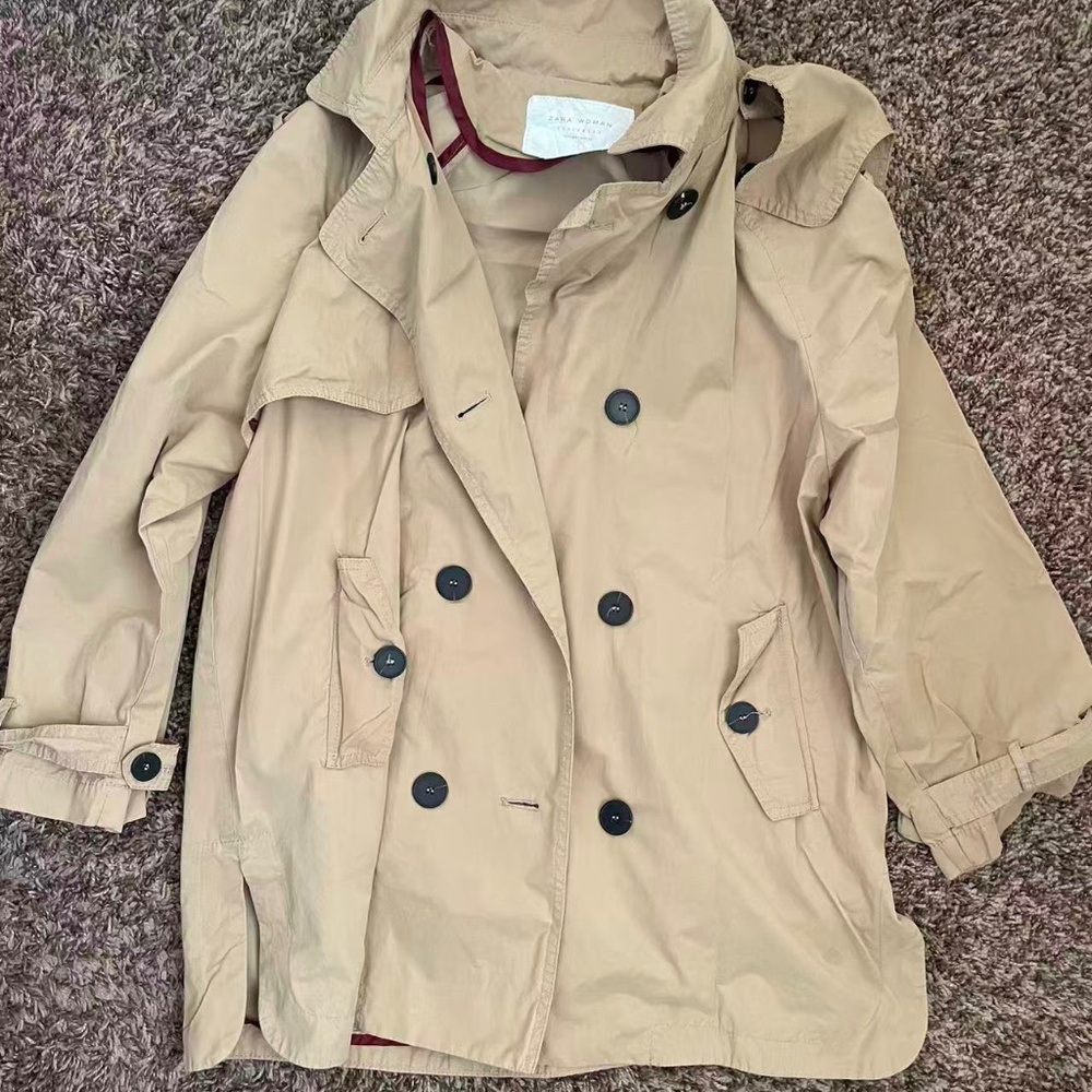 ZARA Classic Lightweight Trench Coat | Timeless & Chic